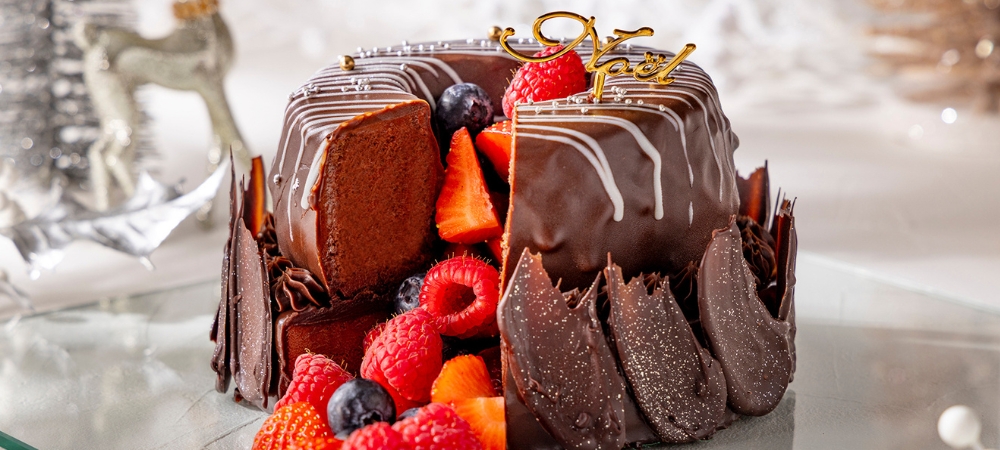 Christmas Cake Selection 2025