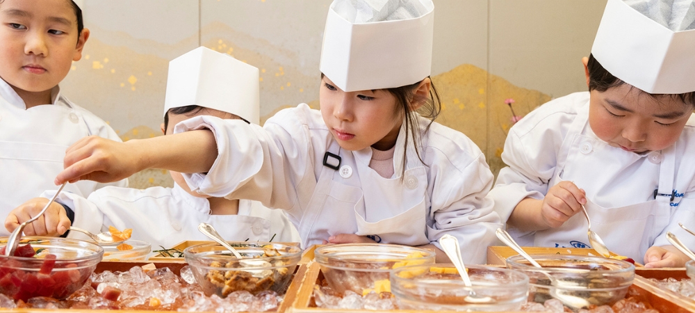 プロから学ぶ“食と仕事”の体験プログラム