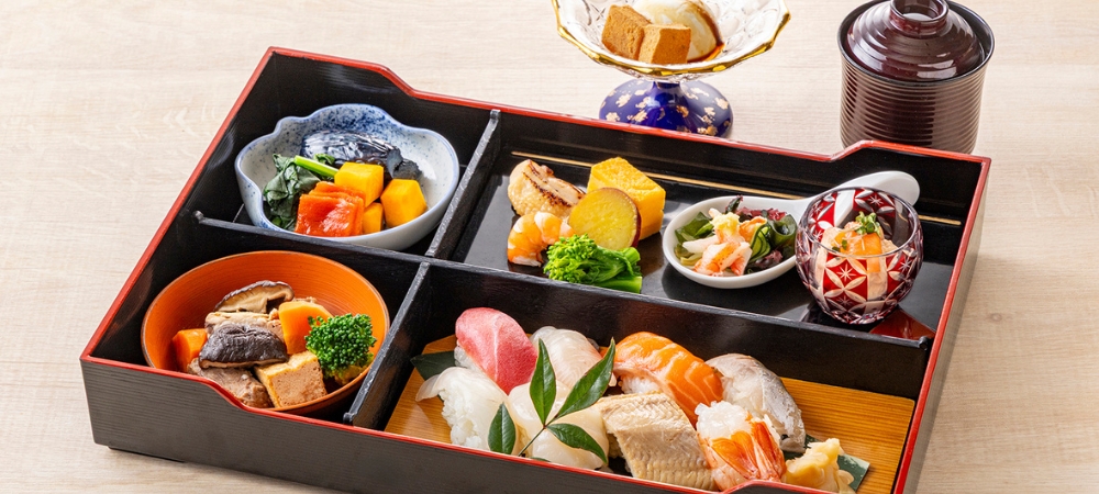 松風四季彩 ～初夏の彩り寿司御膳～