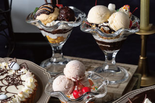 ハーゲンダッツ ストロベリーアイスクリームのパフェ
